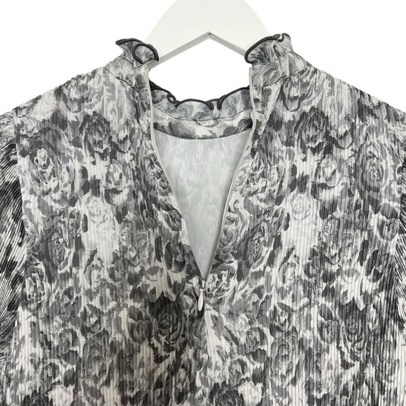 Ganni Floral Print Plisse Crepe de Chine Midi Dress Phantom Gray Size 36 NEW - Picture 13 of 16